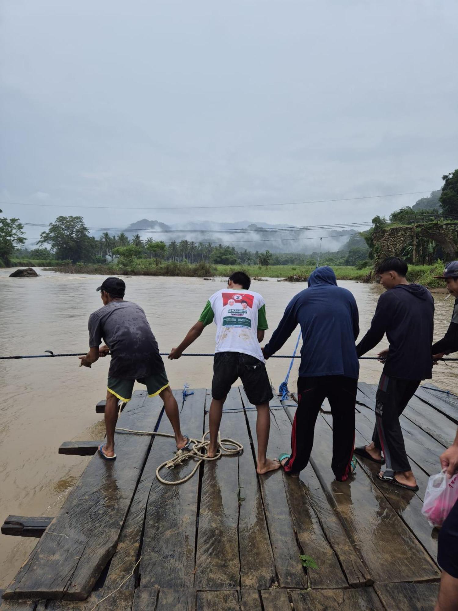 Adventure Turtle Homestay Meru Betiri Sarungan エクステリア 写真
